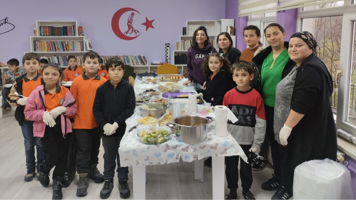 Sosyal Sorumluluk Projesi Kapsamında Düzenlenen Kermes Etkinliği